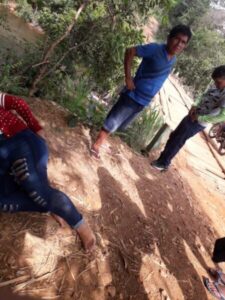 URGENTE!! Professora quebra a perna ao tentar passar na ponte da Vila Real em Barra do Corda