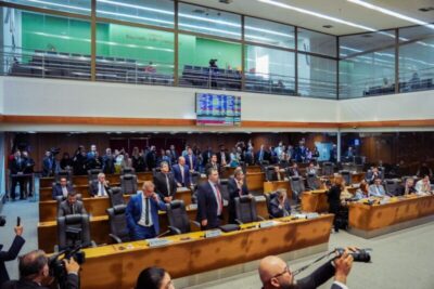 Deputados impetraram ação contra projeto do ICMS, mas desistiram