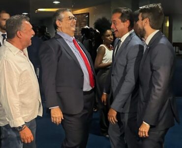 A alegria de Flávio Dino e Weverton Rocha…