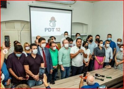 Acabou! Caminhos diferentes terão que seguir.