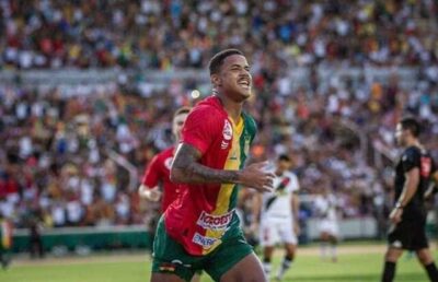 Ygor Catatau confirma novo clube