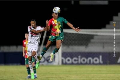 Sampaio perde para o Santa e segue sem vencer fora do Maranhão