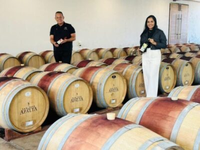 Proprietários da AmoVinho buscam novidades em viagem ao Chile