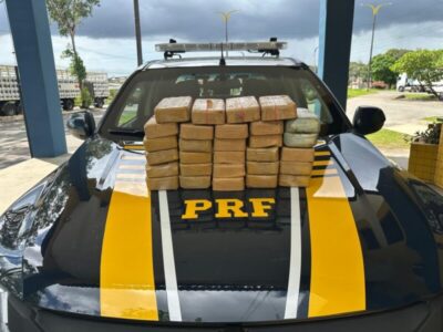 PRF apreende 29 tabletes de cocaína escondidos em carga de soja na BR-135, em São Luís