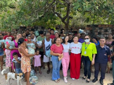 Judiciário de Raposa distribui cestas básicas compradas com dinheiro de penas de multa