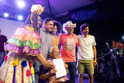 Projeto de Zé Inácio homenageia Dona Teté e preserva tradição cultural maranhense