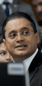 Weverton segue para 2026 cometendo o mesmo erro de 2022…