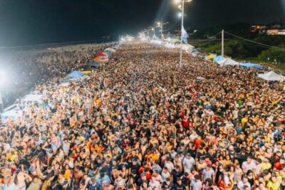 600 mil foliões participaram de pré-carnaval na Litorânea