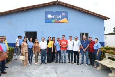 Felipe Camarão entrega ações do Governo na Educação, Tecnologia e Defesa do Consumidor