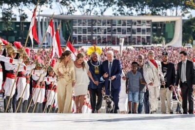 “Lula não sobe a rampa”: documento apreendido planejava impedir posse