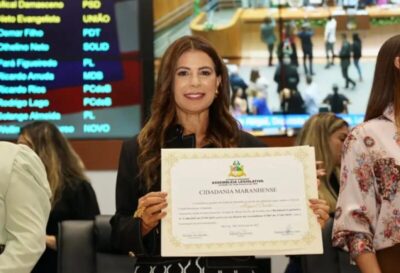 Abigail recebe título e manda recado: “Sou maranhense de luta, voz e compromisso”