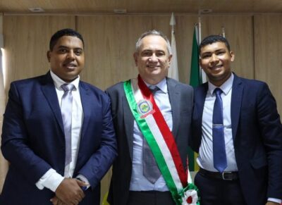 Dino Penha é empossado para segundo mandato em São Bento e garante aliado no comando da Câmara de Vereadores