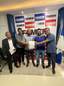 Chapa única é definida para comandar a Famem no biênio 2025/26; confira os nomes que compõem a formação.