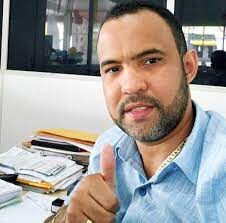 Prefeito ostentação Edilson da Alvorada demitirá funcionários contratados da educação em Palmeirândia