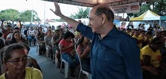 Eudes Sampaio entrega kits de irrigação a agricultores ribamarenses