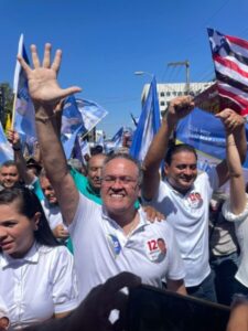 Roberto Rocha dá o pontapé inicial de sua campanha com atos em Imperatriz e São Luís