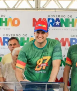 Secretário Orleans prestigia aniversário de Loreto realizando entregas e assinatura de de novos investimentos