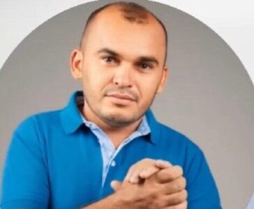 Prefeito do PL flagrado com mulher casada apanha do marido traído no Maranhão.