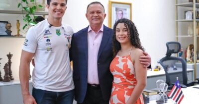 Brandão concede a mais alta honraria do Corpo de Bombeiros a atleta olímpico maranhense que salvou jovem de afogamento