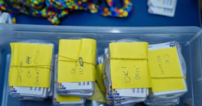 Blog Do Ribinha: Boa notícia: iniciou-se hoje no Viva/Procon Shopping Cocais a entrega da Carteira de Pessoas com TEA