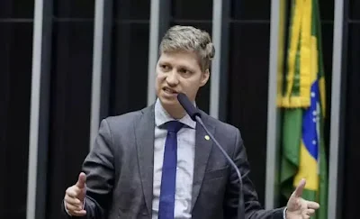 Novo Anuncia Marcel Van Hattem Como Candidato À Presidência Da Câmara
