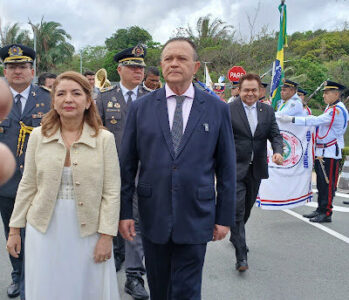 CERIMÔNIA MILITAR MARCA INÍCIO DE ABERTURA DOS TRABALHOS LEGISLATIVOS DA ALEMA COM A PARTICIPAÇÃO DOS PODERES