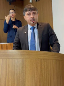 VÍDEO: André Campos destaca projeto do governador Brandão para com as Câmaras Municipais e contesta fala de Carlos Lula