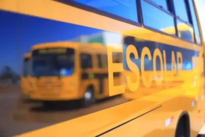 Governo Lula promete 30 creches e 100 ônibus escolares para o Maranhão