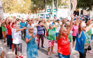 TUNTUM: Ação social alusiva ao mês Junho Violeta com participação de pessoas da terceira idade