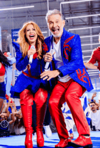 Grupo Mateus celebra aniversário com Joelma e 30 dias de promoção