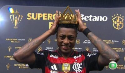 Aos 21 anos de idade, Bruno Henrique ainda jogava na várzea de Minas Gerais
