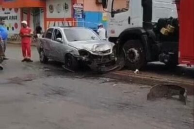 Acidente entre carro, ônibus e caminhão causa transtornos e deixa trânsito lento no Jardim América, em São Luís
