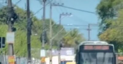 Acidente com motocicletas deixa o trânsito lento na Avenida General Arthur Carvalho