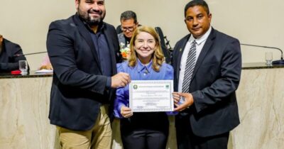 Iracema Vale recebe título de Cidadã Itapecuruense e reitera compromisso com o desenvolvimento do município