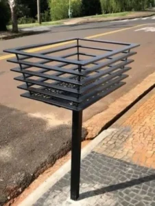 Feto é encontrado abandonado em lixeira em Manaus