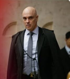 Governo Trump proíbe Moraes e aliados no STF de entrarem nos EUA