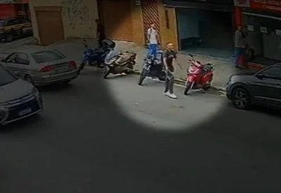 Pai é esfaqueado até a morte ao defender filho de agressão do padrasto!