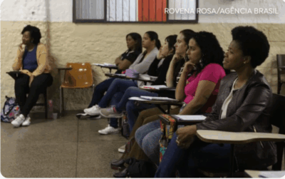 Cursinho popular tem até 6 de maio para inscrição em programa do MEC