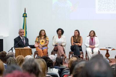 3º Relatório de Transparência Salarial: mulheres recebem 20,9% a menos do que os homens