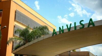 Anvisa alerta sobre uso do formol como alisante de cabelos