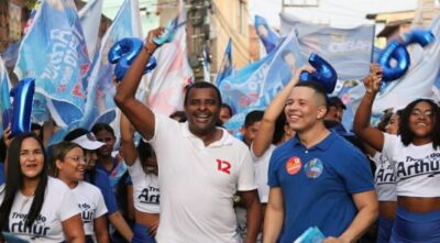 Fábio intensifica caminhadas e se emociona com população nas ruas…