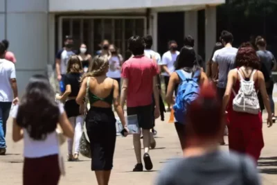 Jovens apontam corrupção como maior problema do Brasil