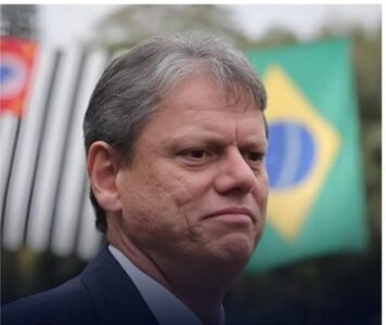 Assembleia Legislativa de São Paulo protocolou um pedido de impeachment contra o governador Tarcísio de Freitas