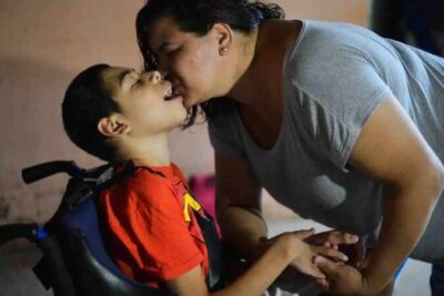 Governo pagará R$ 60 mil para pessoas com deficiência causada pelo zika vírus
