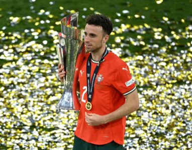 Diogo Jota e seu irmão morrem em trágico acidente de carro na Espanha