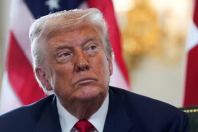 Trump ameaça Irã e diz que destruirá o país caso programa nuclear seja reiniciado