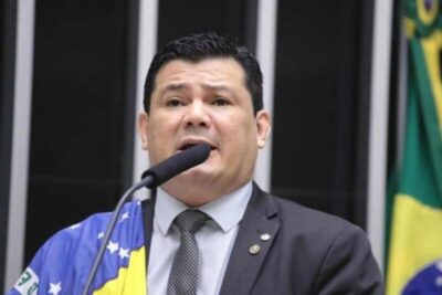 Deputado que desejou morte do presidente Lula diz que ‘exagerou’ e pede desculpas