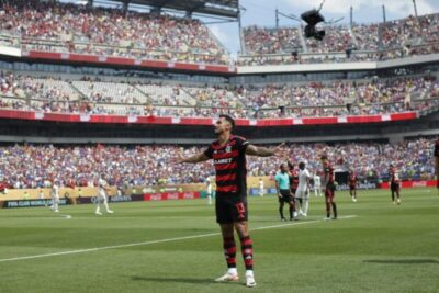 Flamengo vence Chelsea e garante classificação no Mundial de Clubes