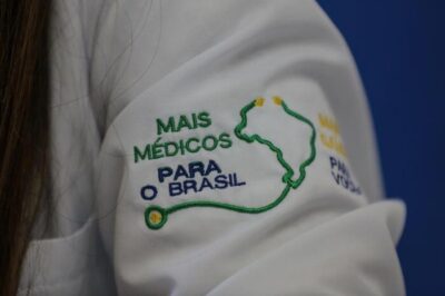 Mais Médicos: Governo Lula lança edital com 5,9 mil vagas para o novo programa