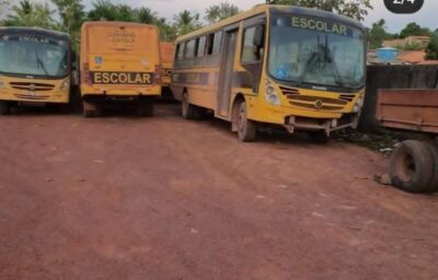 Absurdo: Enquanto alunos ficam sem estudar, um cemitério de Ônibus escolar é formado em Bequimão